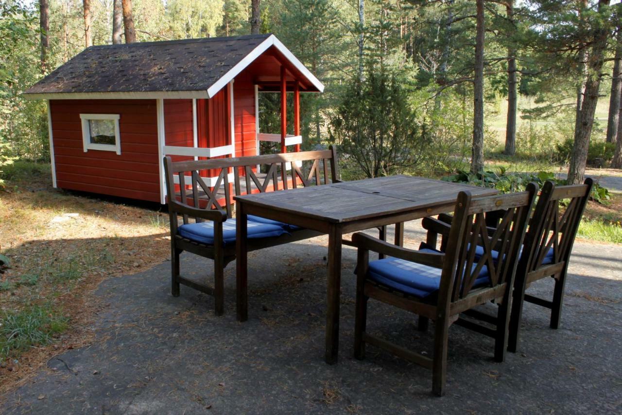 Villa Tamminiemen Lomamoekit Kustavi Exterior foto